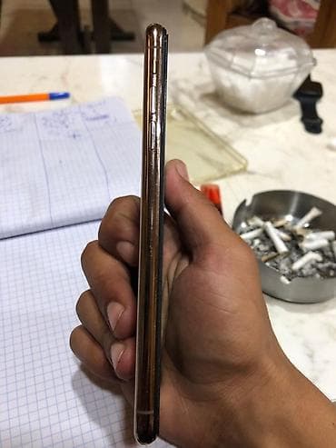 apple m1: IPhone Xs Max, 256 GB, Rose Gold, Simsiz şarj — 4