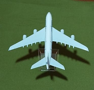 maket: Təyyarə France A380 model təyyarə maket. Metro stansiyalarının — 3