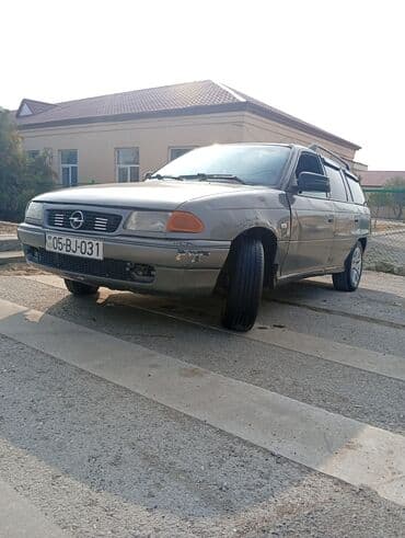 fortuna təkər: Opel Astra Caravan (şunur kuzov) Xüsusiyyətlər: - Kuzov — 9