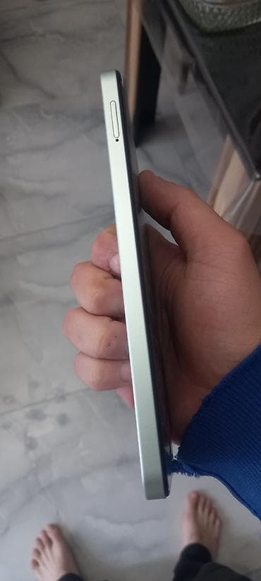 notebook ucuz qiymete: Redmi A5, 128 GB, Sensor, Barmaq izi, İki sim kartlı — 4