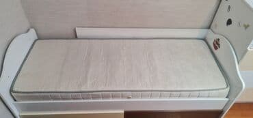 əkiz uşaq şəkilləri: Oğlan və qız üçün, İşlənmiş, Çarpayı, Bazasız, Matras ilə, Siyirməli — 1