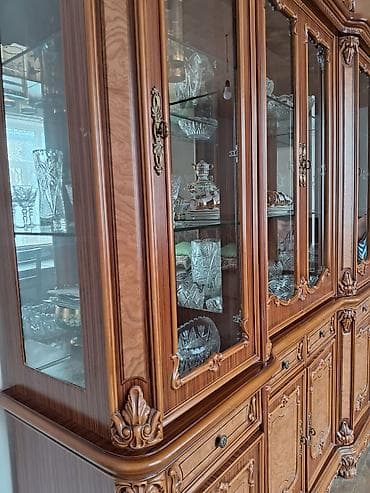 ucuz skaflar: Salam cox temiz idealir yeni kimidi qirigi yoxdu Klasiya vitrini-bufet — 1