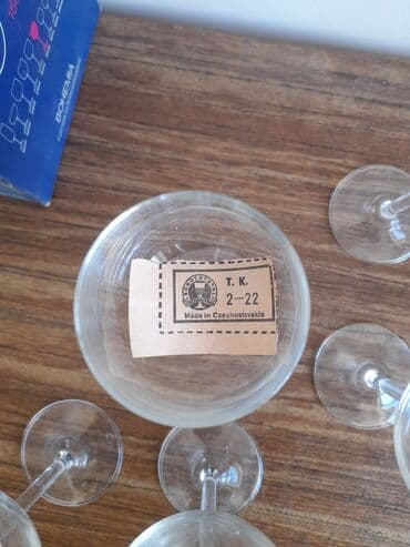 çaxır qabı: Qədəhlər, Çexiya — 3