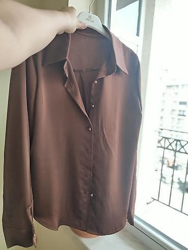 Qadın köynəyi – ipək effektli, qəhvəyi rəng - Model: uzunqol, klassik