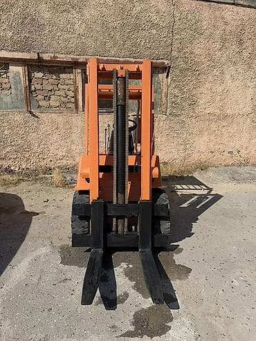 priora radiatoru: Yük qaldıran forklift - Yanacaq növü: ehtimalən daxiliyanma — 5