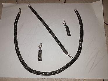 qızıl zinət eşyaları: Müxtəlif komplektler,qolbaqlar və s.qramı 4,50 — 5