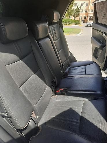 bentley flying spur 6 w12: Kia Sorento: 2.4 l | Krossover — 4