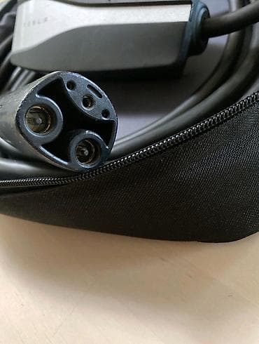 tesla satışı: Tesla Mobil Şarj Cihazı (Mobile Connector) dəstı - Orijinal Tesla — 2
