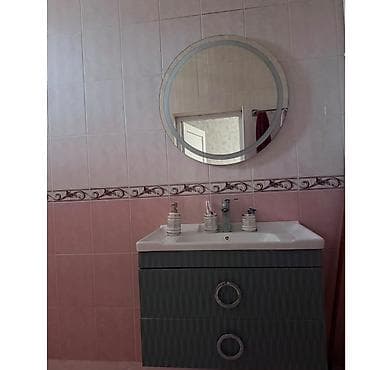 gulle: Moydadir satılır 120 azn.Unvan hövsan.Olcusu 1m.(Gülü) E — 1