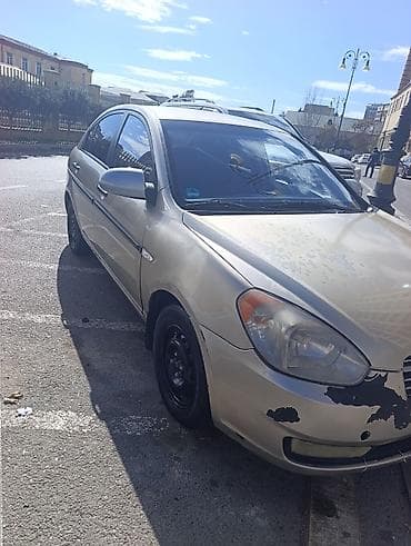 moto debilqe: Hyundai Accent: 1.5 l | 2008 il Sedan — 9