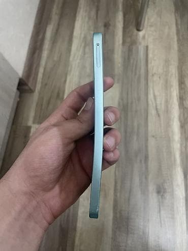 telfonu: Telefon pakobka şəkildə alınmışdı,telefon əldən düşübdü və nasaz — 1