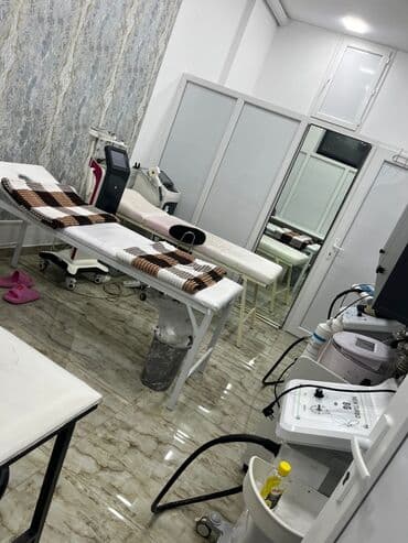 Kirpiklər, qaşlar: Satilir senedler tam qaydsinda makler narahat etmsin 1 faiz ofis haqqi — 11