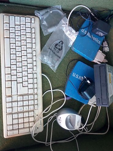bakcell modem: Köc ilə əlaqədar satilir. komyuter klaviaturalari. şunurlari — 2