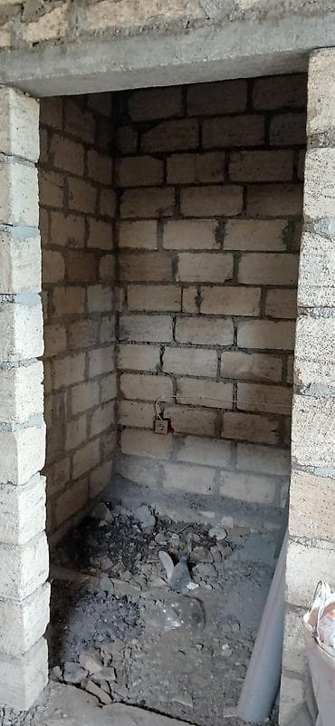qubada torpag: 2 sot, Tikinti — 9
