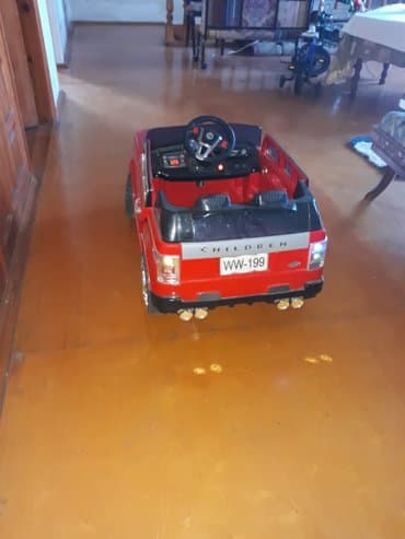 işlənmiş uşaq masinlari: Cemi 2 defe surulub . islenmeyib. 200manat pultlada idare olunur — 6