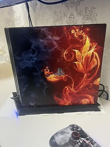 PS5 (Sony PlayStation 5): Playsation 4pro 1TB HEN 9.00 Proşifkalı model içərisində hal-hazırda — 2