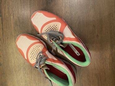 qadın üçün dəri krossovkalar: Adidas, Ölçü: 38, rəng - Ağ, Yeni — 2