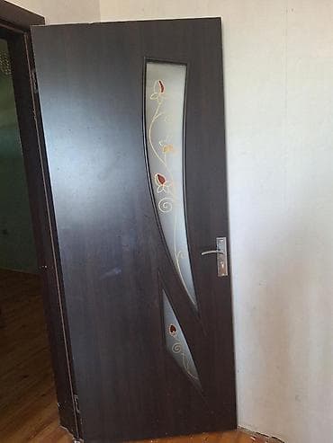 3 eded qapi en 80 hun 295 saz veziyetde 3 ededi 60 azn 
Unv Saray