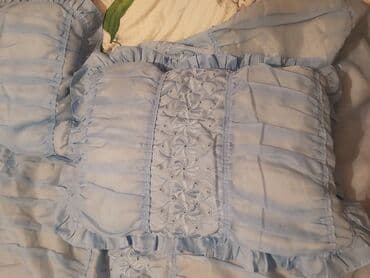 Prosvali mavi rengde pokrival ve 2 balis uzu olqn dest, teze kimidir — 2