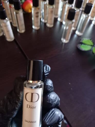 təsbeh daşları: 15 ml roll-on ətir kolleksiyası - Şüşə roll-on flakonlarda 15 ml (0.7 — 5