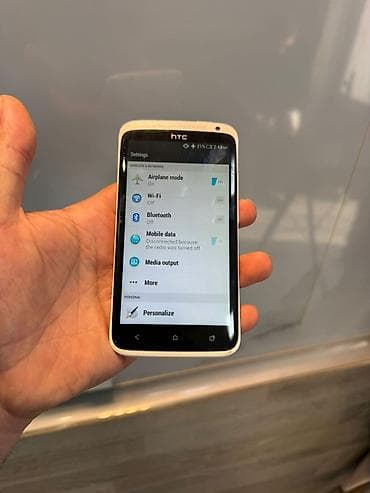 samsung mini notebook: Salam. telefonlar təcili olaraq satılır. sadə samsung işləkdir — 6