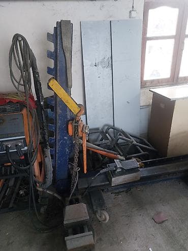 Tavan: Avto-təmir və kuzov işləri üçün alət və avadanlıq dəsti Tərkib: - — 5