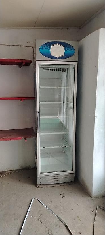 soyuducu kamera satilir: Vitrin tipli içki soyuducusu - Şüşə qapılı, mağaza və kafe üçün — 1