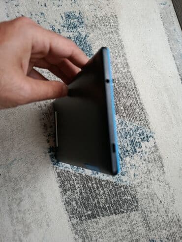 TV və video: Lenovo planşet Ram 1 Gb, Yaddaş 16 Gb. Sağ aşağı küncdə yüngül çatı — 4