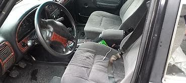 tap az opel: Model: GAZ Volga sedan (qara rəng) Kuzov: 4 qapılı, sedan — 9