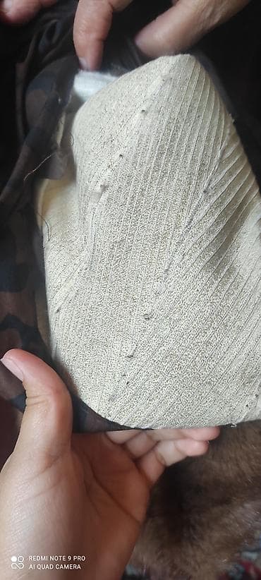 usta geyimi: John Dedis “Furs by JD” qadın kürkü - Material: təbii xəz (şinşilla — 5