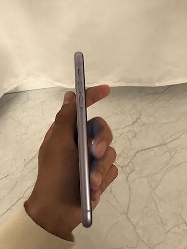 мобильный телефон: IPhone 11 — 4