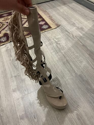 Ölçü: 38, Yeni lalafo.az -da Ölçü: 38, Yeni