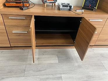 Ofis mebel dəsti – iş otağı üçün funksional və geniş saxlama həlli