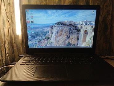 intel i5 notebook: İşlənmiş Dell Inspiron, 15.6 ", Intel Celeron, < 128 GB, Ünvandan götürmə — 2