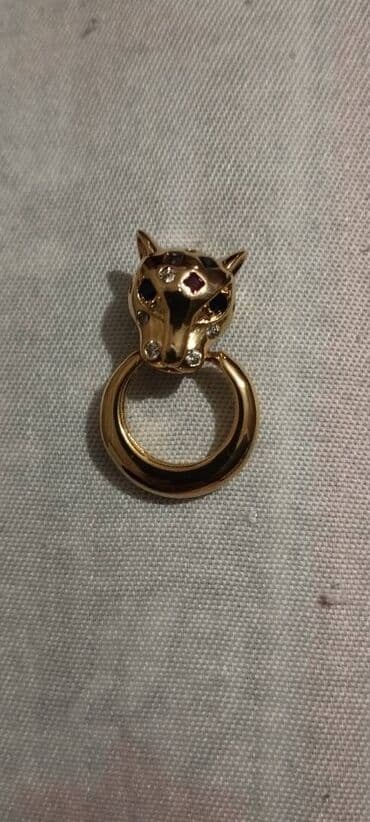 sirqalar qizil: Bir tay sırğa, materialın nə olduğunu bilmirəm — 2