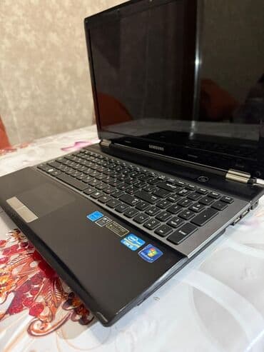 samsung notebooklar: Samsung noutbuk - Seriya: Samsung RC530 (etiketlərdə görünür) - — 4