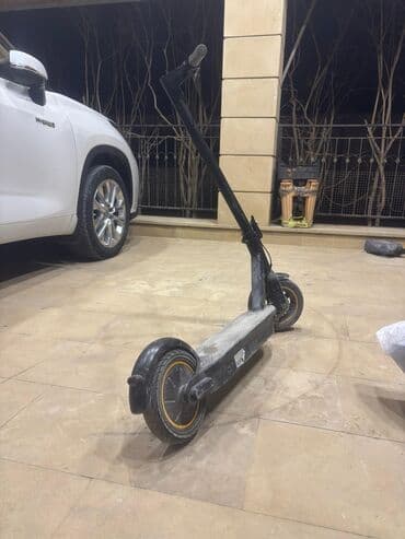 Kitablar və jurnallar: İşlənmiş Elektrik samokat 10", 351 - 500 Vt, 26 - 35 km/s, Pulsuz çatdırılma, Ödənişli çatdırılma — 1