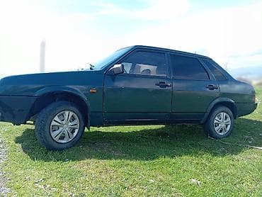 turbo az oka: VAZ 21099 sedan - Kuzov: 4 qapılı sedan, tünd yaşıl rəng - Mühərrik — 1