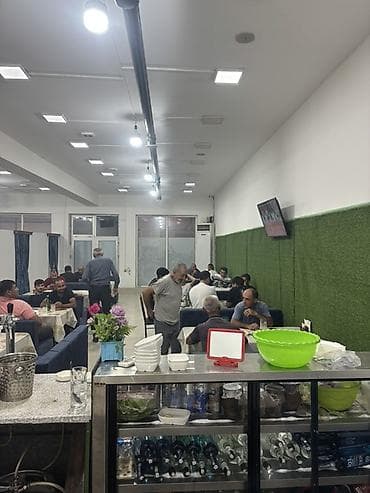 bag evi işi: Ofisiant tələb olunur, Kafe — 3