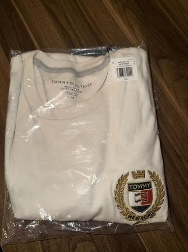 Мужская одежда: Мужская футболка, Tommy Hilfiger, L, цвет - Белый — 1