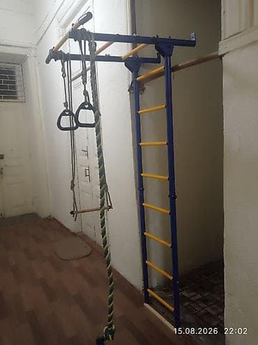 Turniklər və bruslar: Uşaq üçün ev daxili idman-kompleksi, Hündürlüyü 2 m.10sm, eni 45 sm. - — 1
