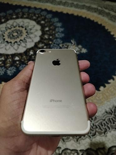 IPhone 7, 32 GB, Matte Gold, Barmaq izi — 1