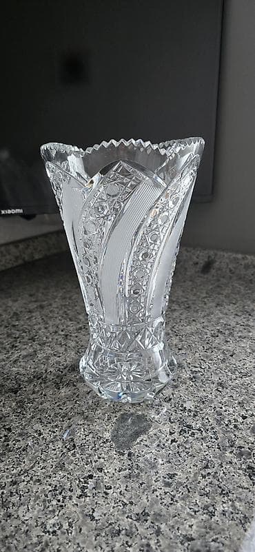 Ковры: Одна ваза, Хрусталь — 2