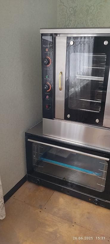 şirniyyat vitrin: Yenidir islenmiyib satilir 1) Soyuduculu vitrİN (şirniyyat/zakuska — 2