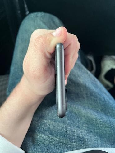 iphone 11 pro max qiyməti: IPhone 11, 128 GB, Qara, Face ID — 4