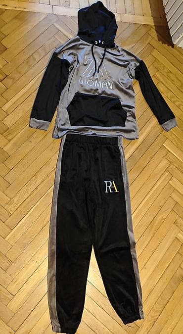 Plaşlar: Qadın idman dəsti – kapüşonlu svitşört və şalvar - Ölçü: S - Qiymət — 1