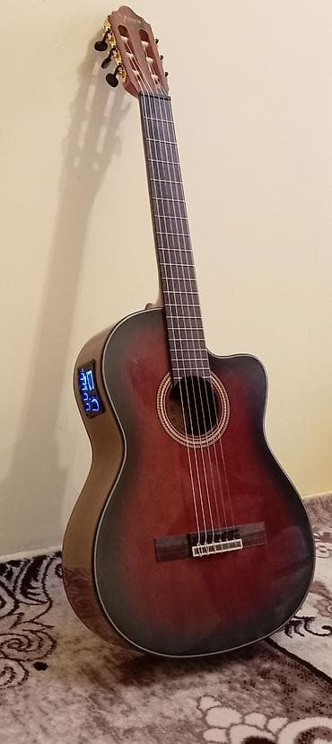 Klassik gitara, Yeni, Ödənişli çatdırılma — 10
