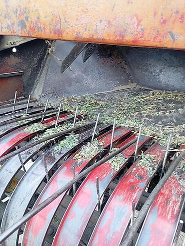 18 lik teker: Kənd təsərrüfatı üçün pres-yığan aparat – “Kırgızstan” markası — 3