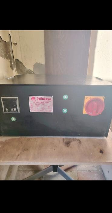 Yeni, Sənaye üçün, 1 faza, Gərginliy stabilizatoru, 220 V