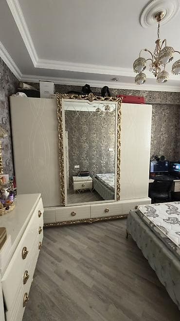 iwlenmiw kravatlar: İkinəfərlik çarpayı, 2 tumba, Dolab, Komod, Türkiyə, İşlənmiş — 9